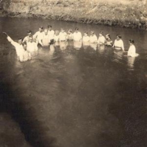 Colossal Gospel - Circles in the group CD / Pop-Rock at Bengans Skivbutik AB (1011776)