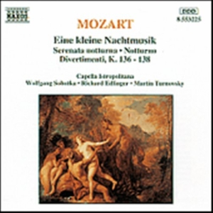 Mozart Wolfgang Amadeus - Eine Kleine Nachtmusik in the group CD / Klassiskt at Bengans Skivbutik AB (2009355)