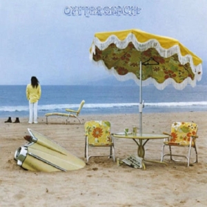 Neil Young - On The Beach (Black Vinyl) in the group OTHER /  /  at Bengans Skivbutik AB (2032701)