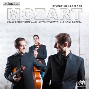 Mozart - Divertimento in the group MUSIK / SACD / Klassiskt at Bengans Skivbutik AB (2035301)