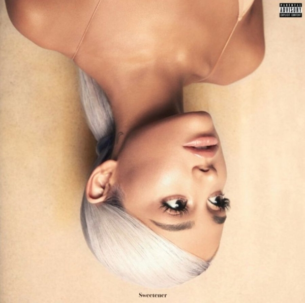 Ariana Grande - Sweetener in the group OTHER / -Start 300 CD Blowout at Bengans Skivbutik AB (3301993)