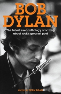 Sean Egan - Mammoth Book Of Bob Dylan in the group OUR PICKS / Recommended Music Books at Bengans Skivbutik AB (3308193)