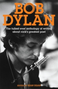 Sean Egan - Mammoth Book Of Bob Dylan in the group OUR PICKS / Music Books at Bengans Skivbutik AB (3308193)