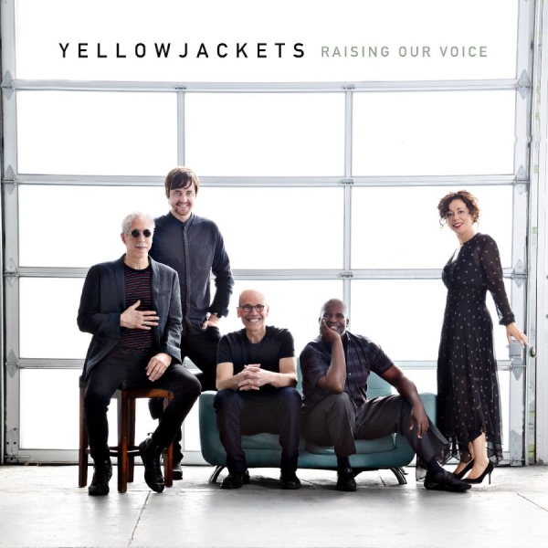 Yellowjackets - Raising Our Voice in the group OTHER / Övrigt / at Bengans Skivbutik AB (3321840)