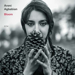 Agbabian Areni Stocker Nicolas - Bloom in the group OUR PICKS / Weekly Releases / Week 12 / CD Week 12 / JAZZ / BLUES at Bengans Skivbutik AB (3496588)