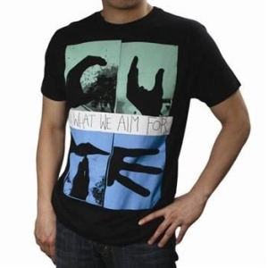 Cute Is What We Aim For - Hands Slim Fit T-Shirt Black ( in the group OTHER / Merchandise at Bengans Skivbutik AB (3498444)