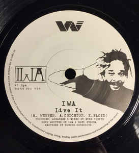 IWA - Live It in the group VINYL / Reggae at Bengans Skivbutik AB (3569374)