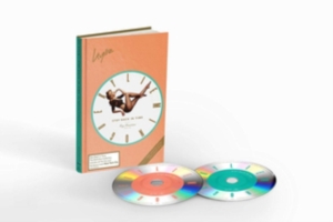 Kylie Minogue - Step Back In Time: The Definitive C in the group CD / Best Of,Pop-Rock at Bengans Skivbutik AB (3601947)