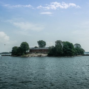 Antti Lötjönen Quintet East Aleksi - Lonna 2019 in the group CD / Jazz at Bengans Skivbutik AB (3805122)