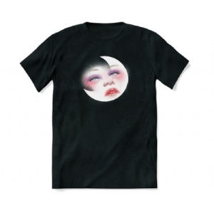 Sarah Klang -  T-shirt Call Me - Unisex - 100% organic in the group OTHER / BW-T-shirts at Bengans Skivbutik AB (3809207)