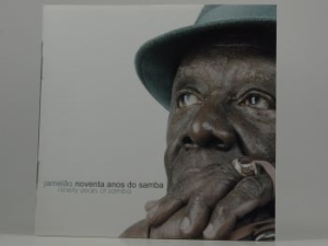 Jamelao - Ninety Years Of Samba in the group CD / Elektroniskt at Bengans Skivbutik AB (3834990)