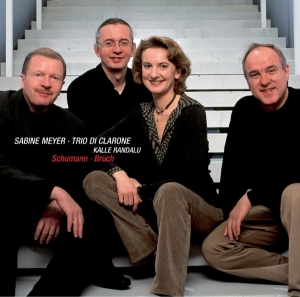 Schumann/Bruch - Trio Di Clarone in the group CD / Klassiskt,Övrigt at Bengans Skivbutik AB (4045359)