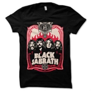 Black Sabbath - T/S Red Flames (Xxl) in the group MERCHANDISE / T-shirt / Heavy Metal at Bengans Skivbutik AB (4055250)
