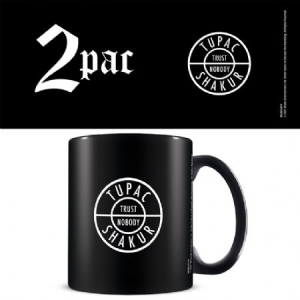2Pac - Tupac Shakur (Trust Nobody) Black Coffee Mug in the group OTHER / Merch New Items at Bengans Skivbutik AB (4086506)