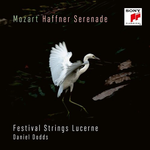 Festival Strings Lucerne & Daniel Dodds - Mozart: Haffner-Serenade Kv 250 & Marsch Kv 249 in the group CD / Klassiskt at Bengans Skivbutik AB (4186733)