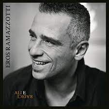 Eros Ramazzotti - Ali E Radici (Deluxe With Booklet) in the group OUR PICKS / CD Pick 4 pay for 3 at Bengans Skivbutik AB (4233967)