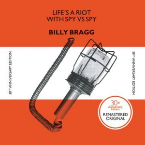 Bragg Billy - Life'S A Riot With Spy Vs Spy (30Th Anniversary Edition/Color Vinyl) (Rsd) i gruppen VI TIPSAR / Record Store Day / RSD 2022 - Part 2 hos Bengans Skivbutik AB (4257657)