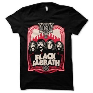Black Sabbath - T/S Red Flames (S) in the group OTHER / Merchandise at Bengans Skivbutik AB (4278445)