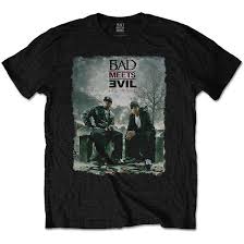 Bad Meets Evil - BAD MEETS EVIL UNISEX T-SHIRT: BURNT in the group CDON - Exporterade Artiklar_Manuellt / T-shirts_CDON_Exporterade at Bengans Skivbutik AB (4403245)