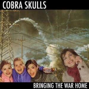Cobra Skulls - Bringing The War Home in the group CD / Pop-Rock at Bengans Skivbutik AB (547938)