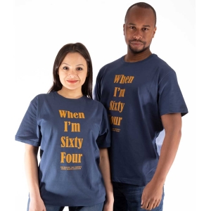 The Beatles - When I'm Sixty Four Uni Blue in the group MERCHANDISE / T-shirt / Pop-Rock at Bengans Skivbutik AB (5528357r)