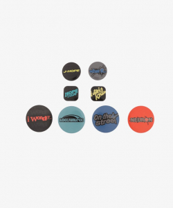 J-Hope - Hope On the Street Vol 1 (Badge) in the group MERCHANDISE / Pin-Button Badge / K-Pop at Bengans Skivbutik AB (5535843)