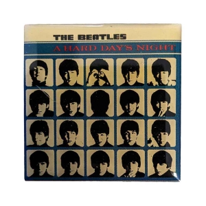 The Beatles - Hard Days Night Album Pin Badge in the group MERCHANDISE / Pin-Button Badge / Pop-Rock at Bengans Skivbutik AB (5537411)