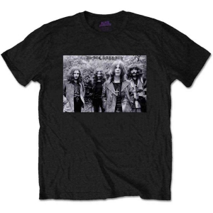 Black Sabbath - Group Shot Uni Bl    S in the group MERCHANDISE / T-shirt / Nyheter / Hårdrock at Bengans Skivbutik AB (5541506r)