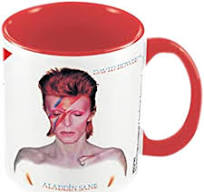 David Bowie  - Aladdin Sane Red Coloured-Inner Mug in the group MERCHANDISE / Mug / Pop-Rock at Bengans Skivbutik AB (5556237)