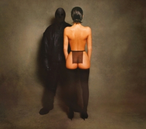 Kanye West & Ty Dolla Sign - Vultures 1 (Digipack) in the group OUR PICKS / Friday Releases / Friday December 13th 2024 at Bengans Skivbutik AB (5571581)