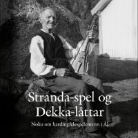 Div Art - Stranda-Spel Og Dekka-Låttar in the group OTHER / Books at Bengans Skivbutik AB (5628989)