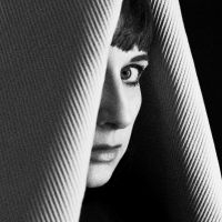 Deschênes Annie-Claude - Les Manières De Table (Highlighter in the group OUR PICKS / Friday Releases / 2025-08-08 at Bengans Skivbutik AB (5630747)