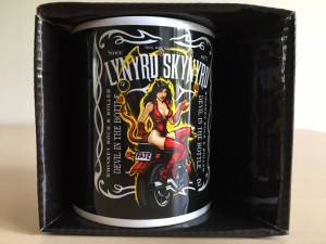 Lynyrd Skynyrd - Boxed Mug  in the group MERCHANDISE / Mug / Pop-Rock at Bengans Skivbutik AB (5634067)