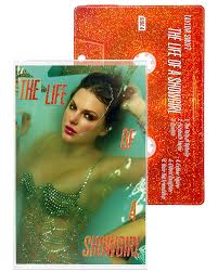 Taylor Swift - The Life Of A Showgirl (Mc) in the group OUR PICKS / Friday Releases / 2025-10-03 at Bengans Skivbutik AB (5637644)