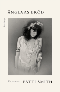 Patti Smith - Änglars Bröd in the group OTHER / Övriga böcker at Bengans Skivbutik AB (5642164)