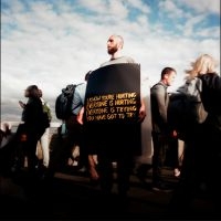 Joshua Idehen - I Know You?Re Hurting, Everyone Is in the group VINYL / Upcoming releases / Pop-Rock at Bengans Skivbutik AB (5645599)