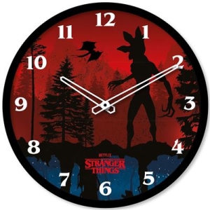 Stranger Things - Scene Wall Clock in the group MERCHANDISE / Merch / Nyheter / TV-serie at Bengans Skivbutik AB (5648473)