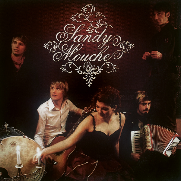 Sandy Mouche - Sandy Mouche EP (Digisleeve CD) in the group OUR PICKS / Friday Releases / 2026-06-05 at Bengans Skivbutik AB (5662875)