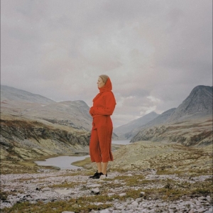 Juni Habel - Evergreen In Your Mind in the group CD / Upcoming releases / World Music at Bengans Skivbutik AB (5663458)