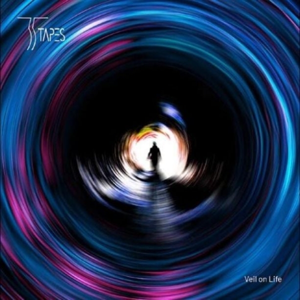 35 Tapes - Veil On Life in the group OUR PICKS / Friday Releases / 2026-05-01 at Bengans Skivbutik AB (5664842)