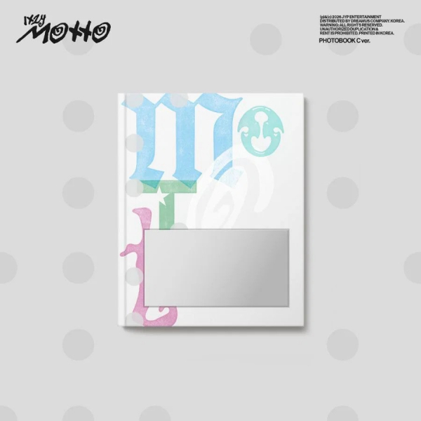 Itzy - Itzy - Motto (Photobook C Ver.) in the group OUR PICKS / Friday Releases / 2026-06-12 at Bengans Skivbutik AB (5671020)