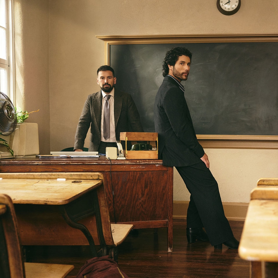 Dan + Shay - Young in the group CD / Upcoming releases / Country at Bengans Skivbutik AB (5673011)