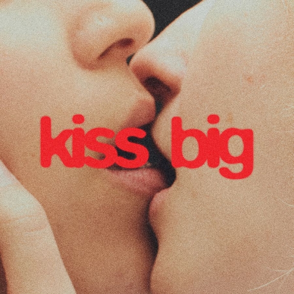 Reddy Ailbhe - Kiss Big in the group CD / Pop-Rock at Bengans Skivbutik AB (5674853)