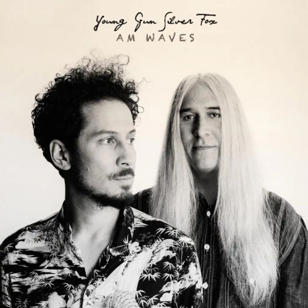 Young Gun Silver Fox - Am Waves (Vinyl Lp) in the group OUR PICKS / Friday Releases / 2026-06-26 at Bengans Skivbutik AB (5675285)
