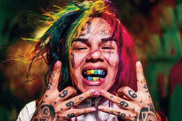 6Ix9ine - Tekashi 6Ix9ine 91,5 X 61 Cm in the group MERCHANDISE / Poster / Hip Hop-Rap at Bengans Skivbutik AB (5676197)