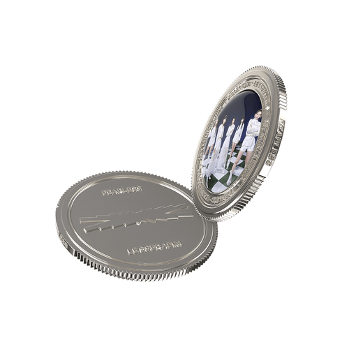 Le Sserafim - Fearless (Sound Coin Ver.) in the group MERCHANDISE / Merch+Code / Kommande / K-Pop at Bengans Skivbutik AB (5678132)