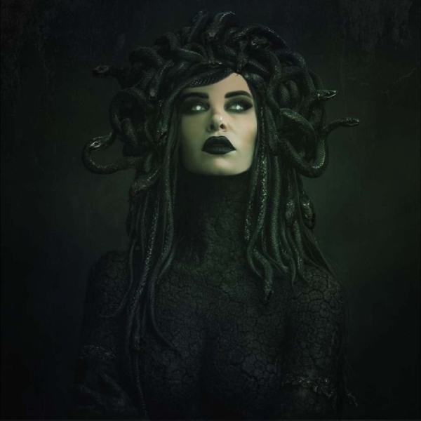 Stitched Up Heart - Medusa in the group VINYL / Upcoming releases / Pop-Rock at Bengans Skivbutik AB (5681271)