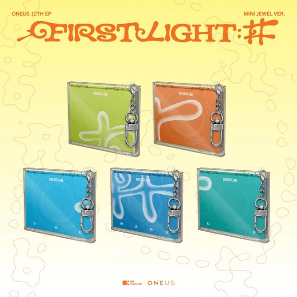 Oneus - First Light (Mini Jewel Ver.) (Random Ver.) in the group CD / Upcoming releases / K-Pop at Bengans Skivbutik AB (5690630)