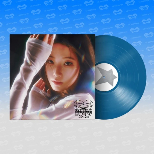 Le Sserafim - Made My Night (Sky Blue Ver.) in the group VINYL / Upcoming releases / K-Pop at Bengans Skivbutik AB (5690651)