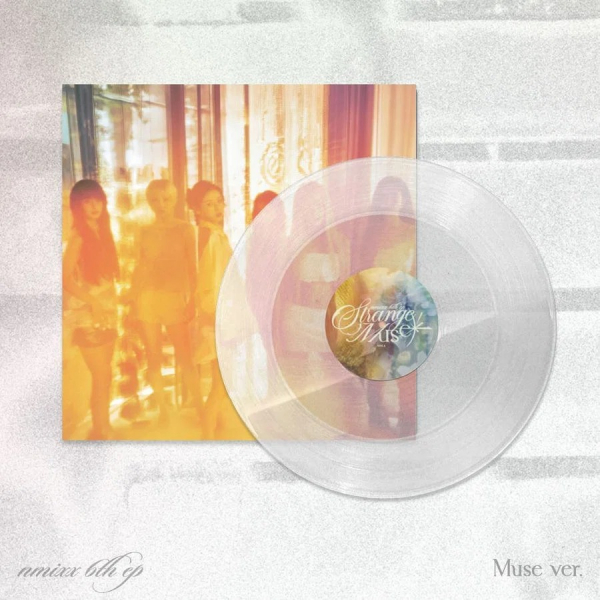 Nmixx - Strange Muse (Muse Ver.) in the group VINYL / Upcoming releases / K-Pop,Pop-Rock at Bengans Skivbutik AB (5692178)